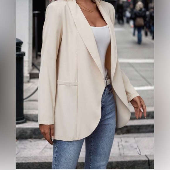 Cream Shawl Collar Blazer - Picture 4 of 9